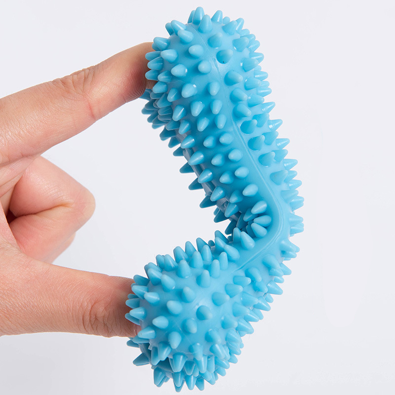 Giocattoli per cani da compagn - Indestructible Dog Chew Toy recensione e prezzo
